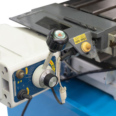 Fräsmaschine ZAY7045FG Mini Gear Head Metal Drilling mit DRO