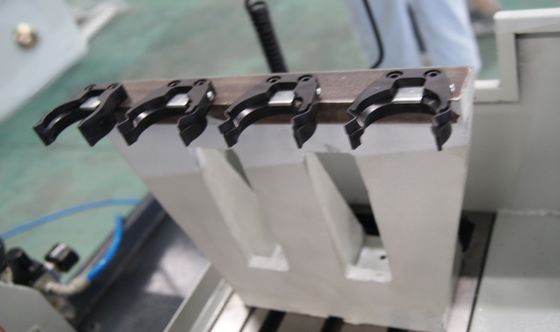 XK7124B einfacher automatischer kleiner CNC, der für Fabriken und Schulbildung mahlt
